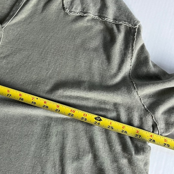 Free People Sz M Oversized Sahrah Star Shirt Green Olive V Neck Linen Blend - Picture 12 of 15